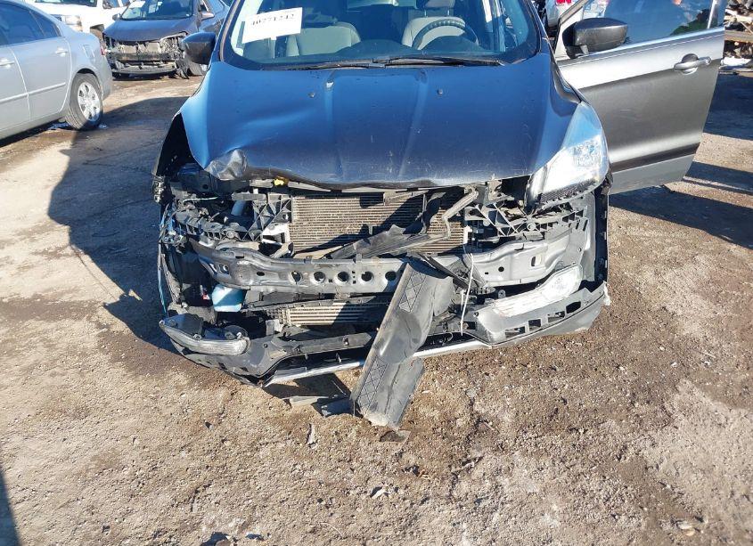 Photo 6 of 2016 Ford Escape SE (VIN 1FMCU0G95GUB82296)