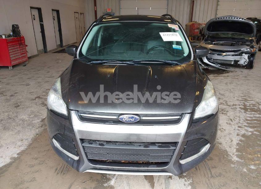 Photo 6 of 2016 Ford Escape SE (VIN 1FMCU0G95GUC87128)