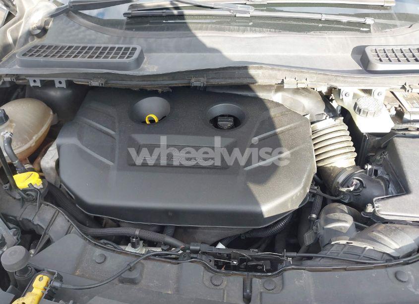 Photo 10 of 2017 Ford Escape SE (VIN 1FMCU0G95HUA25613)