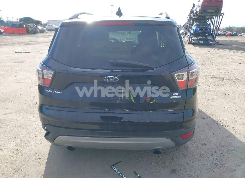 Photo 15 of 2017 Ford Escape SE (VIN 1FMCU0G95HUA25613)