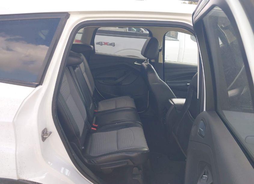 Photo 8 of 2017 Ford Escape SE (VIN 1FMCU0G95HUF07000)