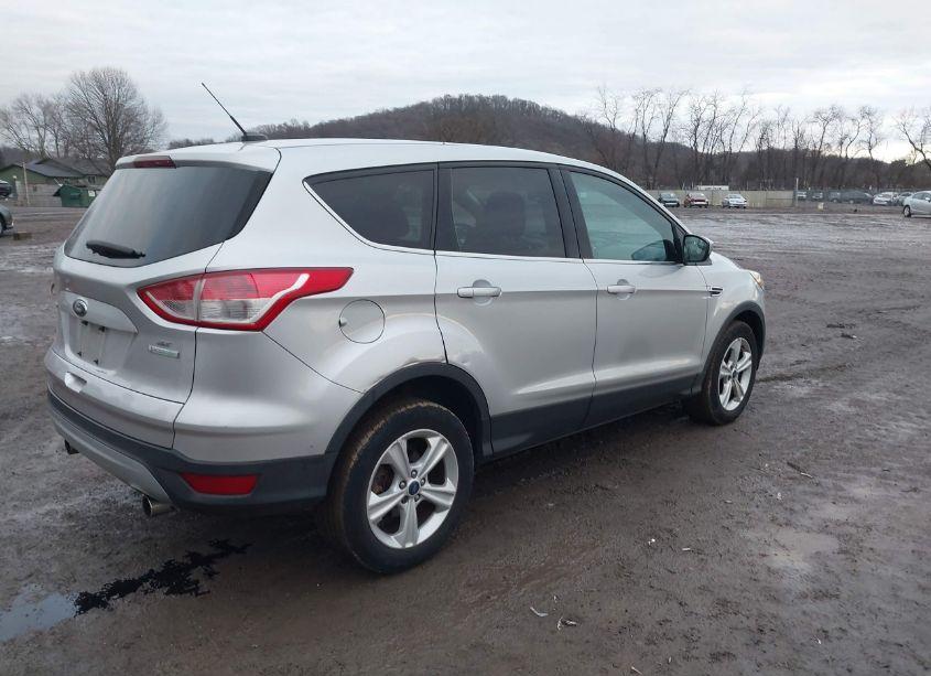 Photo 4 of 2013 Ford Escape SE (VIN 1FMCU0G96DUA80551)