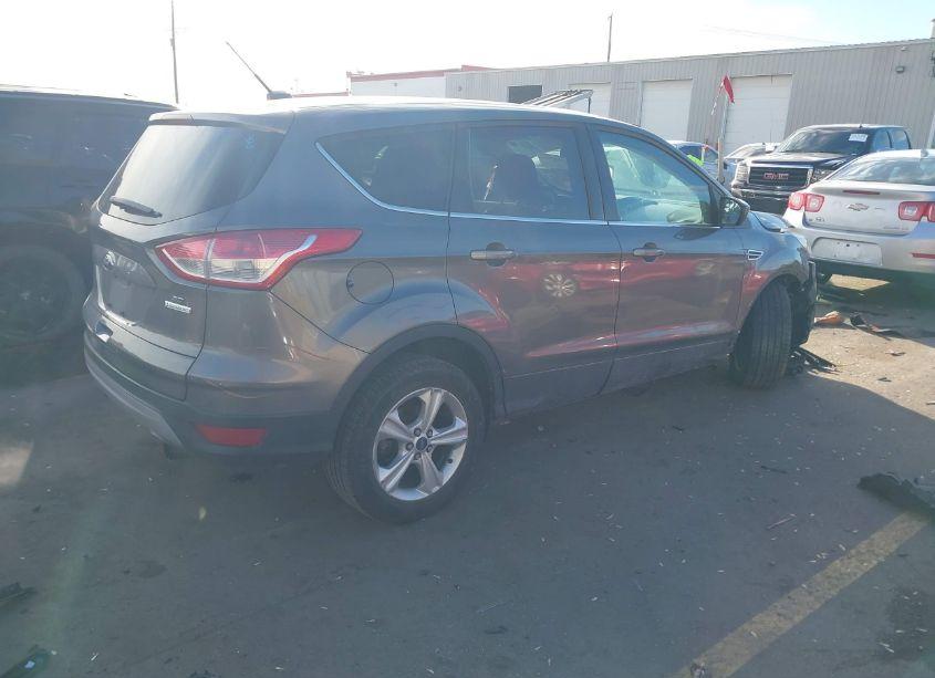 Photo 4 of 2013 Ford Escape SE (VIN 1FMCU0G96DUA95034)