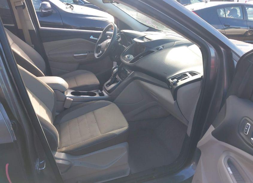 Photo 5 of 2013 Ford Escape SE (VIN 1FMCU0G96DUA95034)