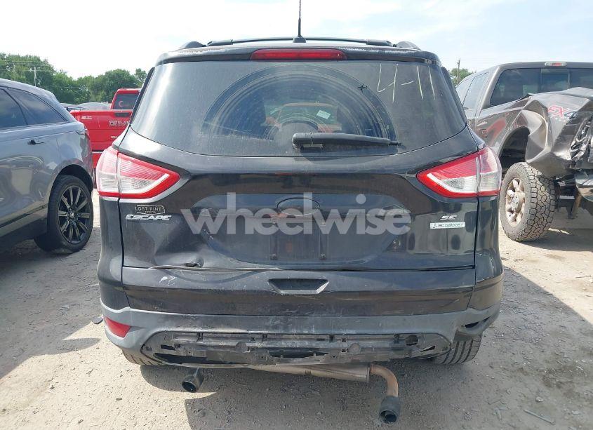 Photo 16 of 2013 Ford Escape SE (VIN 1FMCU0G96DUC34594)