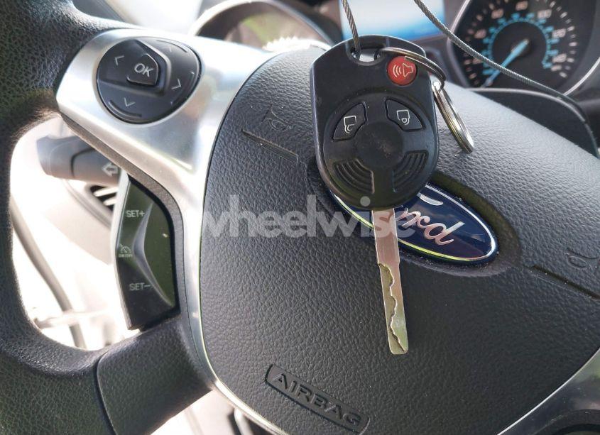 Photo 11 of 2014 Ford Escape SE (VIN 1FMCU0G96EUA51326)