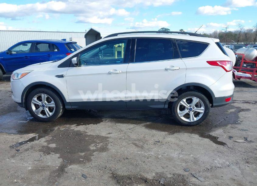 Photo 14 of 2014 Ford Escape SE (VIN 1FMCU0G96EUA51326)