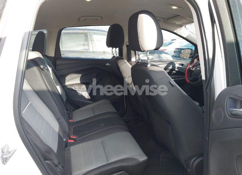 Photo 8 of 2014 Ford Escape SE (VIN 1FMCU0G96EUB43360)