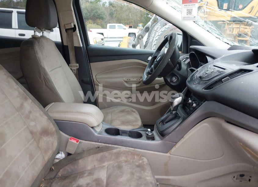 Photo 5 of 2014 Ford Escape SE (VIN 1FMCU0G96EUC85918)