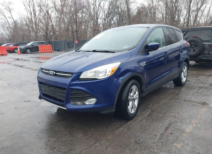 Photo 2 of 2014 Ford Escape SE (VIN 1FMCU0G96EUD73240)