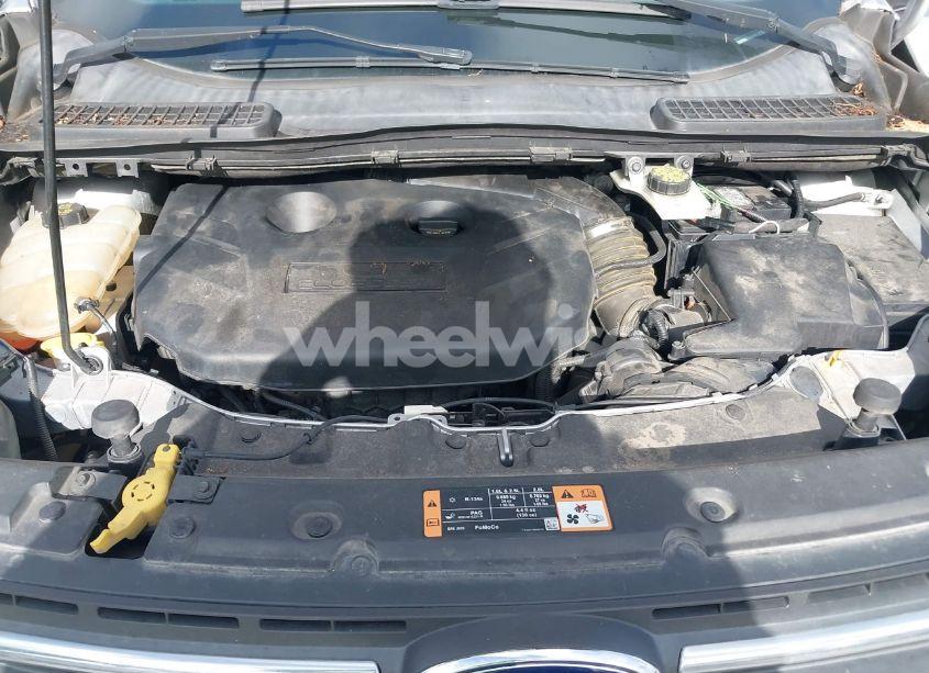 Photo 10 of 2015 Ford Escape SE (VIN 1FMCU0G96FUA63607)