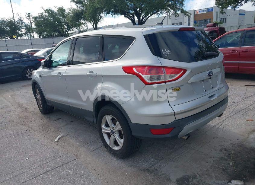 Photo 3 of 2015 Ford Escape SE (VIN 1FMCU0G96FUA63607)