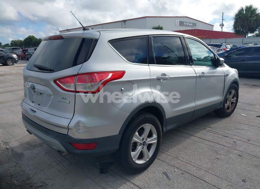 Photo 4 of 2015 Ford Escape SE (VIN 1FMCU0G96FUA63607)