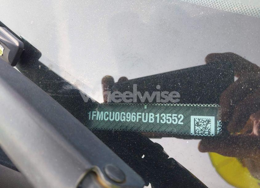 Photo 15 of 2015 Ford Escape SE (VIN 1FMCU0G96FUB13552)