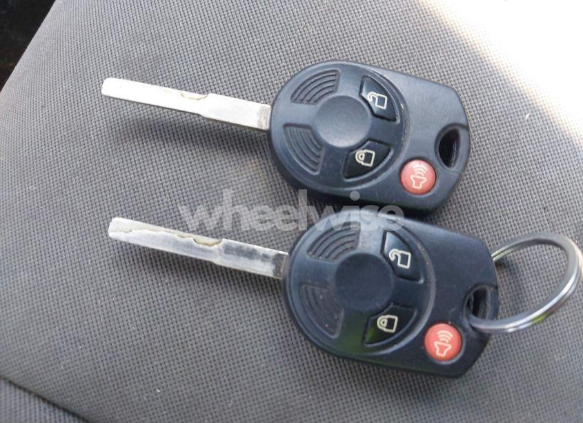 Photo 11 of 2016 Ford Escape SE (VIN 1FMCU0G96GUB11253)