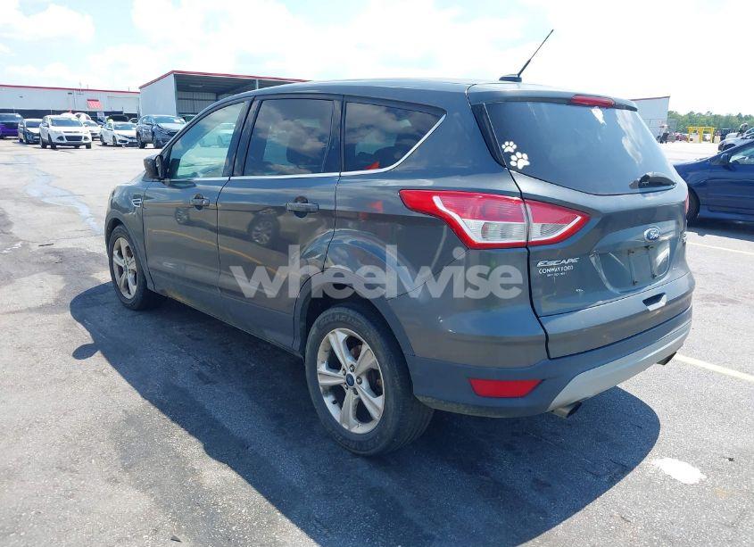 Photo 3 of 2016 Ford Escape SE (VIN 1FMCU0G96GUB11253)
