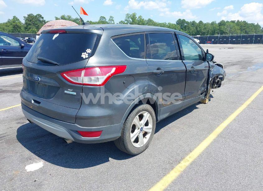 Photo 4 of 2016 Ford Escape SE (VIN 1FMCU0G96GUB11253)
