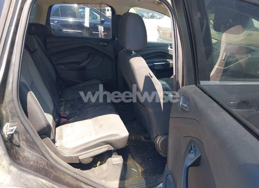 Photo 8 of 2016 Ford Escape SE (VIN 1FMCU0G96GUB11253)