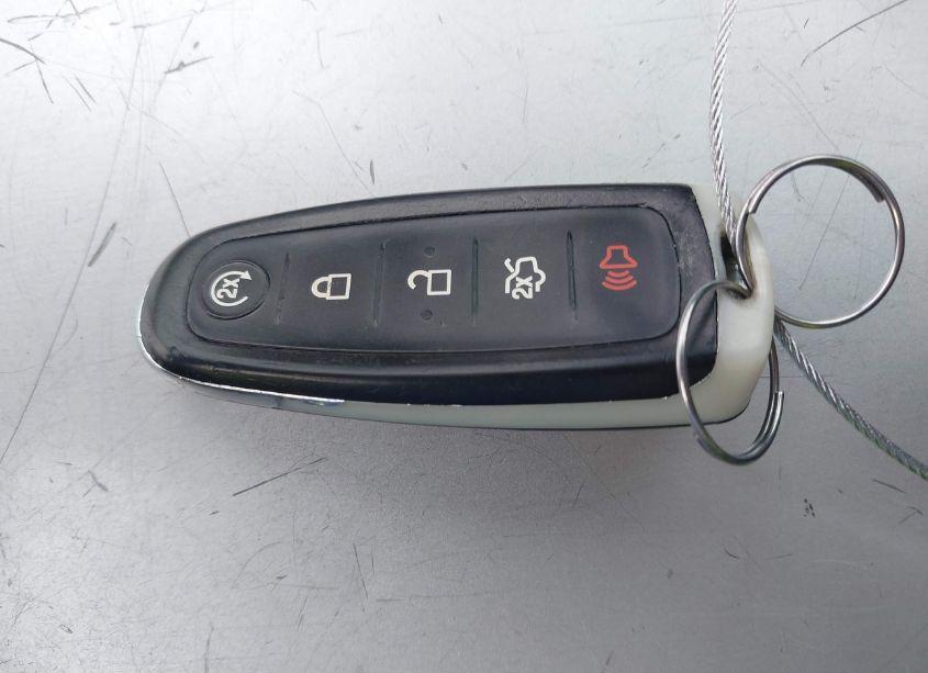 Photo 11 of 2019 Ford Escape SE (VIN 1FMCU0G96KUB12170)