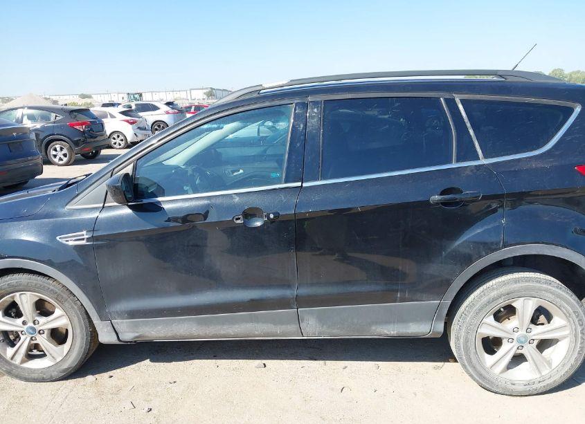 Photo 14 of 2014 Ford Escape SE (VIN 1FMCU0G97EUA52470)
