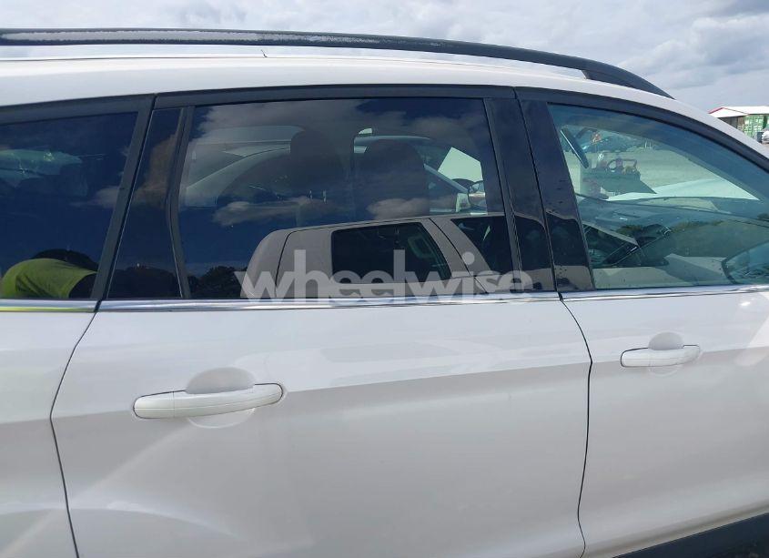 Photo 14 of 2014 Ford Escape SE (VIN 1FMCU0G97EUB76173)