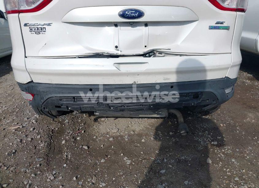 Photo 18 of 2014 Ford Escape SE (VIN 1FMCU0G97EUB76173)