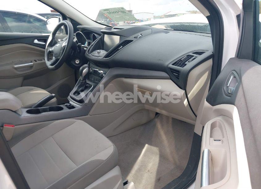 Photo 5 of 2014 Ford Escape SE (VIN 1FMCU0G97EUB76173)