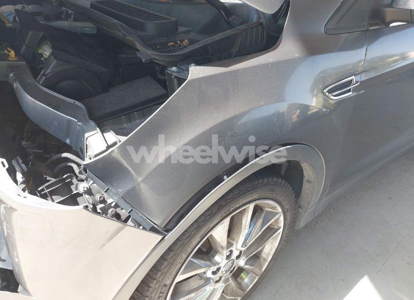 Photo 11 of 2014 Ford Escape SE (VIN 1FMCU0G97EUE34174)