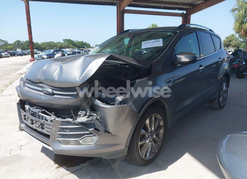 Photo 2 of 2014 Ford Escape SE (VIN 1FMCU0G97EUE34174)