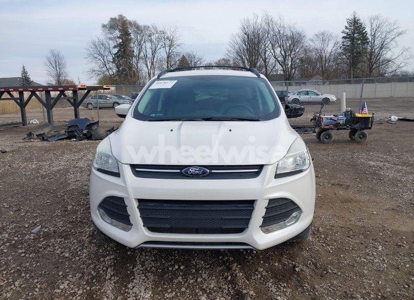 Photo 11 of 2015 Ford Escape SE (VIN 1FMCU0G97FUB14628)
