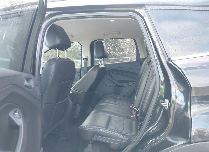 Photo 8 of 2015 Ford Escape SE (VIN 1FMCU0G97FUC61628)