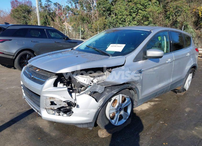 Photo 6 of 2016 Ford Escape SE (VIN 1FMCU0G97GUA31587)