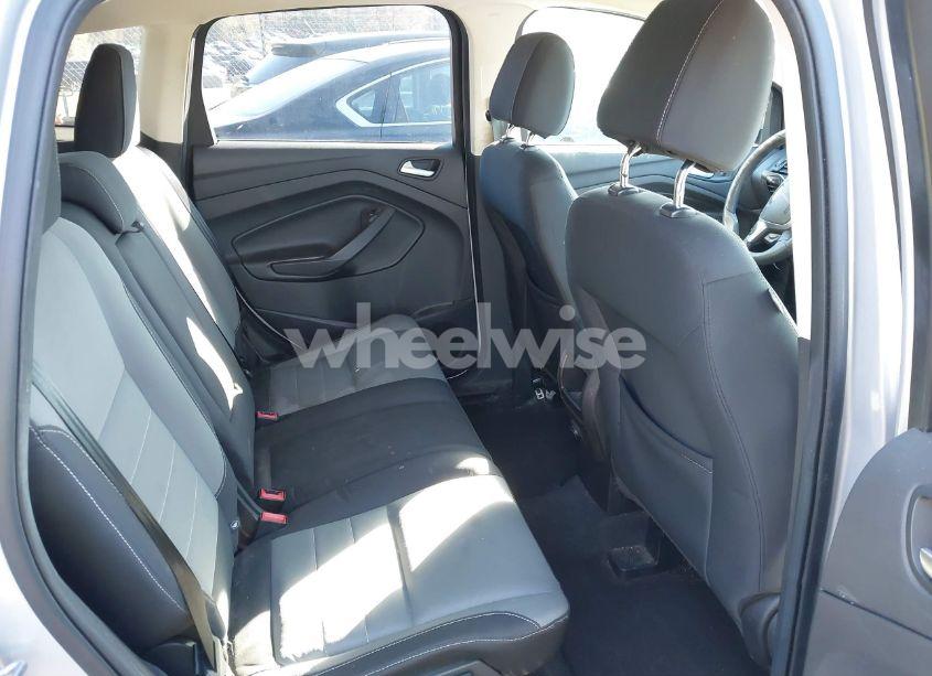 Photo 8 of 2016 Ford Escape SE (VIN 1FMCU0G97GUA31587)