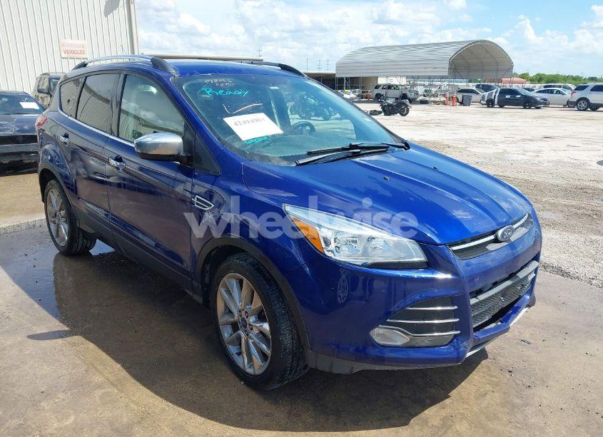 2016 Ford Escape SE (VIN 1FMCU0G97GUA75461) main photo