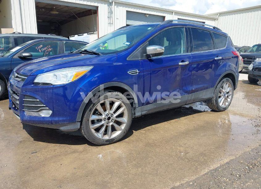 Photo 2 of 2016 Ford Escape SE (VIN 1FMCU0G97GUA75461)