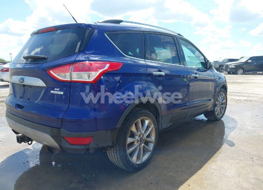 Photo 4 of 2016 Ford Escape SE (VIN 1FMCU0G97GUA75461)