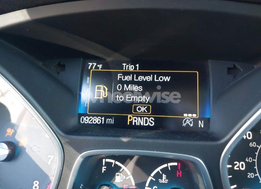 Photo 15 of 2017 Ford Escape SE (VIN 1FMCU0G97HUA25824)