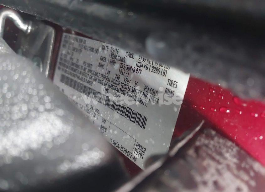 Photo 9 of 2017 Ford Escape SE (VIN 1FMCU0G97HUA31462)