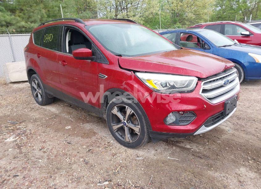 2017 Ford Escape SE (VIN 1FMCU0G97HUA42591) main photo