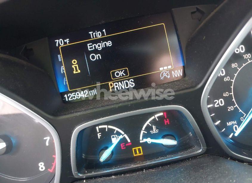 Photo 15 of 2017 Ford Escape SE (VIN 1FMCU0G97HUA42591)