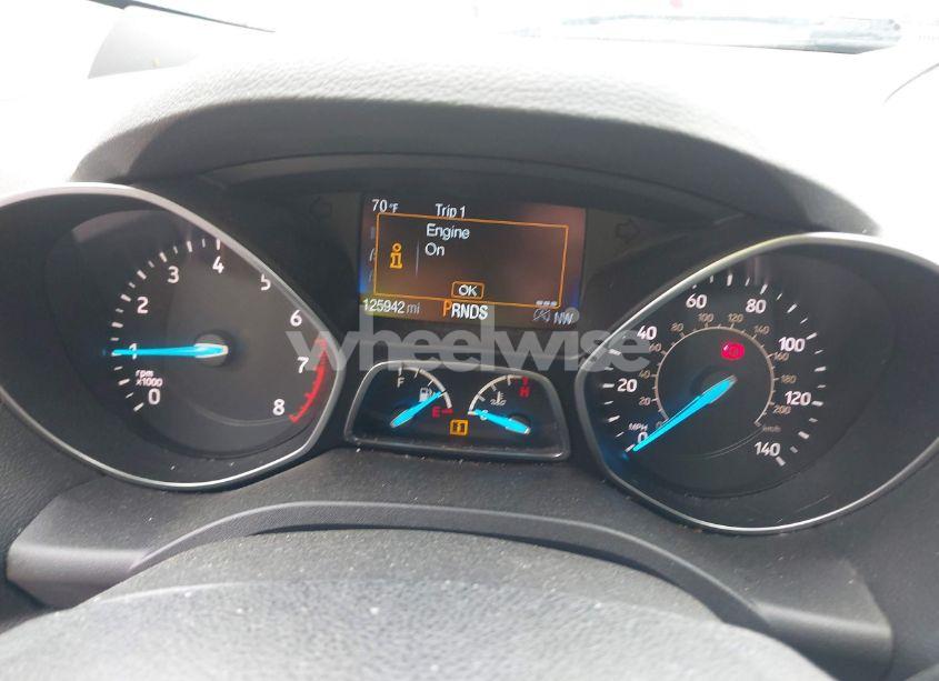 Photo 7 of 2017 Ford Escape SE (VIN 1FMCU0G97HUA42591)