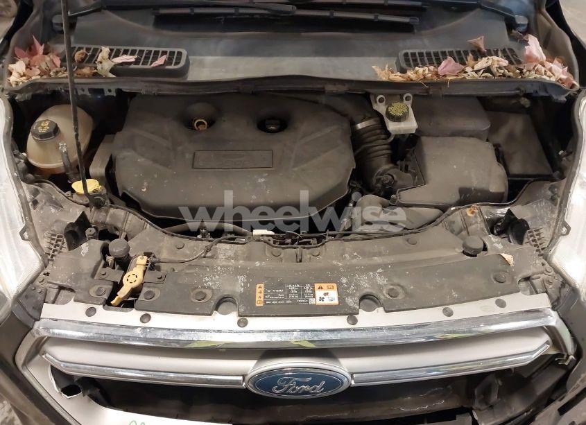 Photo 10 of 2017 Ford Escape SE (VIN 1FMCU0G97HUB31416)