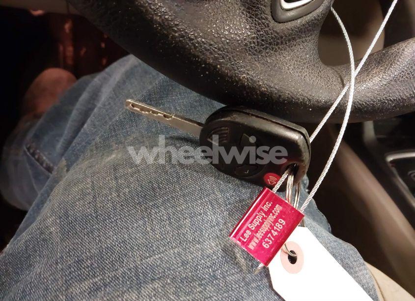 Photo 11 of 2017 Ford Escape SE (VIN 1FMCU0G97HUB31416)