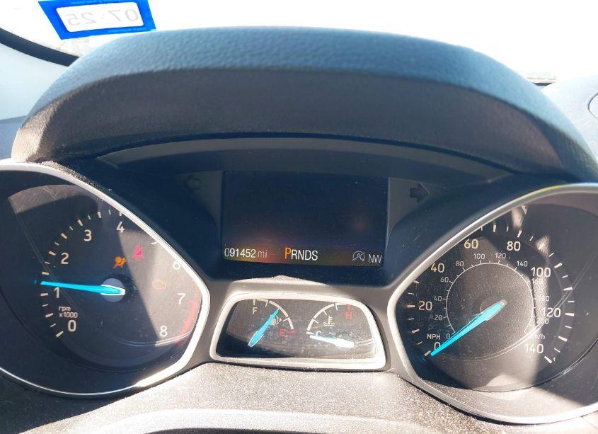 Photo 15 of 2017 Ford Escape SE (VIN 1FMCU0G97HUC53015)