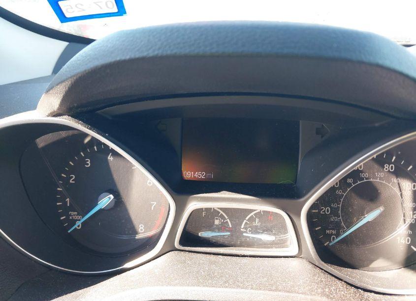 Photo 7 of 2017 Ford Escape SE (VIN 1FMCU0G97HUC53015)