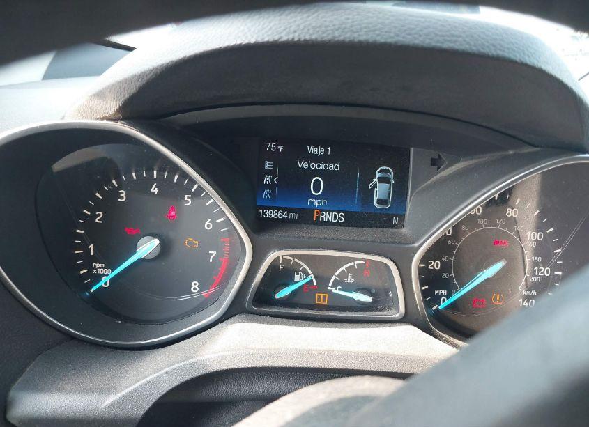 Photo 7 of 2017 Ford Escape SE (VIN 1FMCU0G97HUE74243)