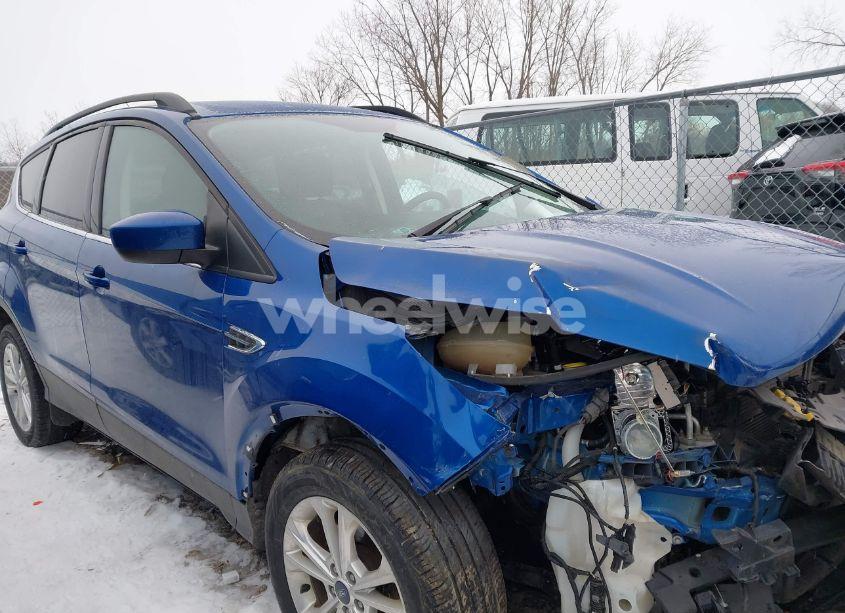 Photo 13 of 2017 Ford Escape SE (VIN 1FMCU0G97HUF10514)