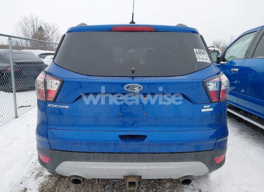 Photo 16 of 2017 Ford Escape SE (VIN 1FMCU0G97HUF10514)