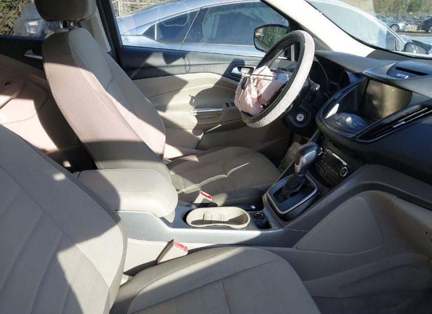 Photo 5 of 2013 Ford Escape SE (VIN 1FMCU0G98DUB70185)