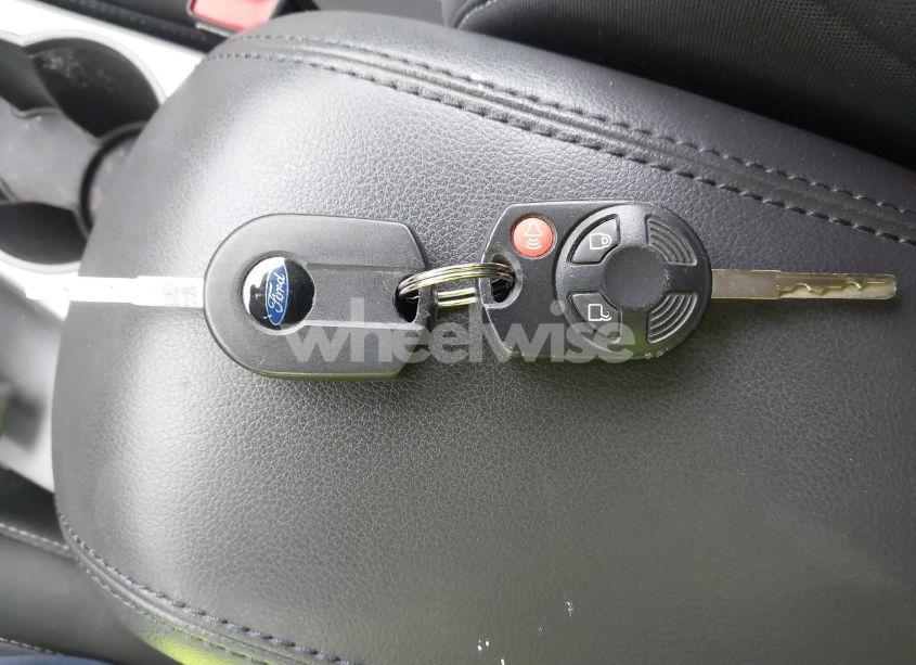 Photo 11 of 2014 Ford Escape SE (VIN 1FMCU0G98EUB37253)